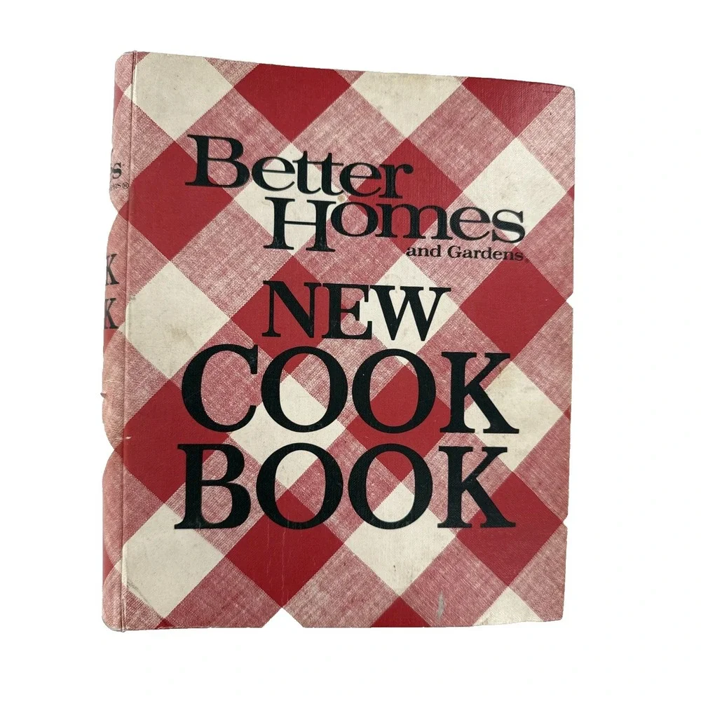 Better Homes and Gardens New Cook Book 1977 5 Ring Binder Fourth Printing